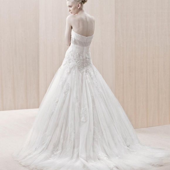 Enzoani Blue Collection - Edson - Elegant White Lace Wedding Dress - Picture 2 of 7